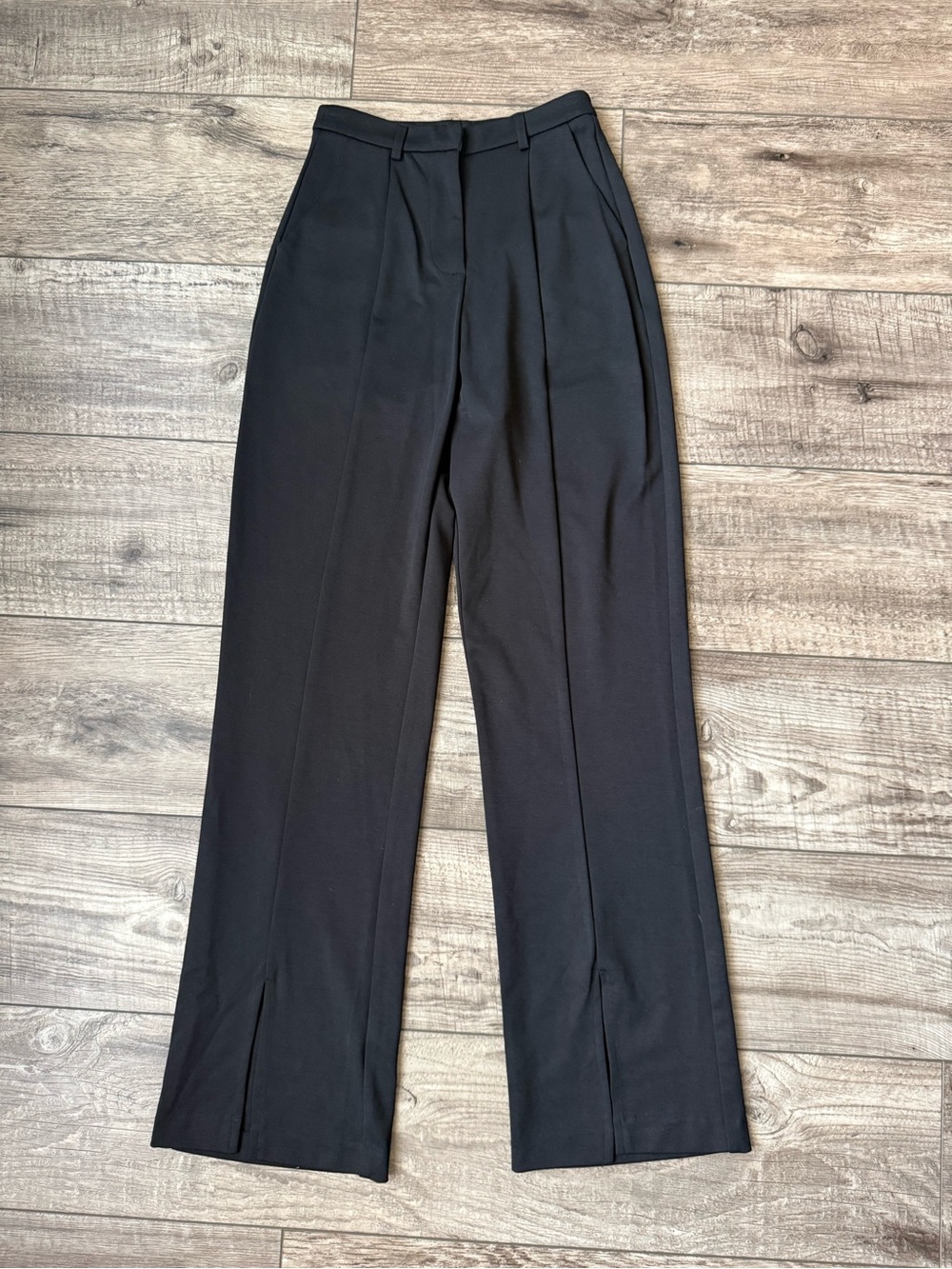 Black high waisted pleated trousers - SugarLips